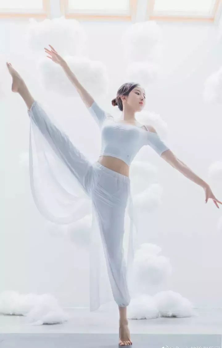 健身房私教矫正体态_体态矫正私教多少钱_体态矫正健身房好还是瑜伽