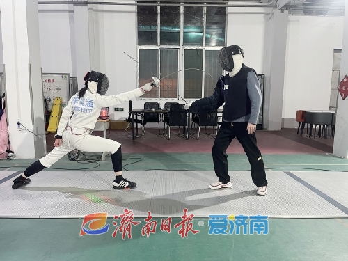 冠军剑攻略_冠军装备击剑怎么获得_击剑冠军装备