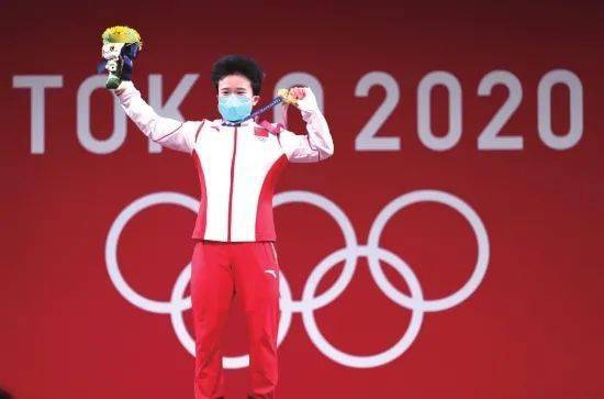 举重冠军年龄_举重冠军2011年_举重冠军年龄最少是多少岁